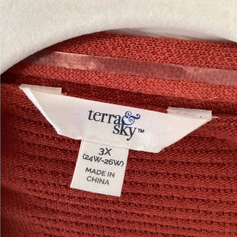 Terra & Sky Women's Cardigan size 3XL EUC